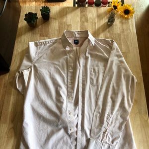 GAP Men’s Buttondown